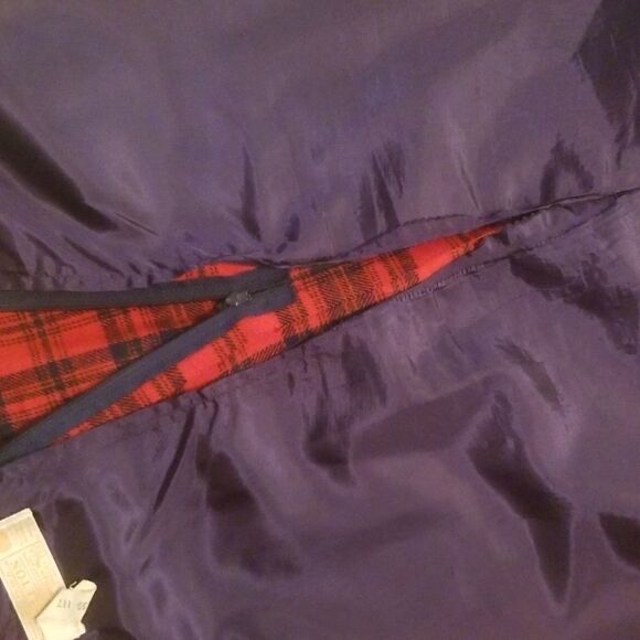 Vintage Pendleton Red plaid Virgin wool 2 … - Picture 6 of 8